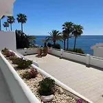 Apartman Modern, Spacious 3 Bedroom With Sea View *