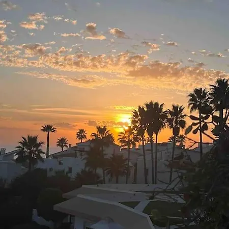 Modern, Spacious 3 Bedroom With Sea View Malaga